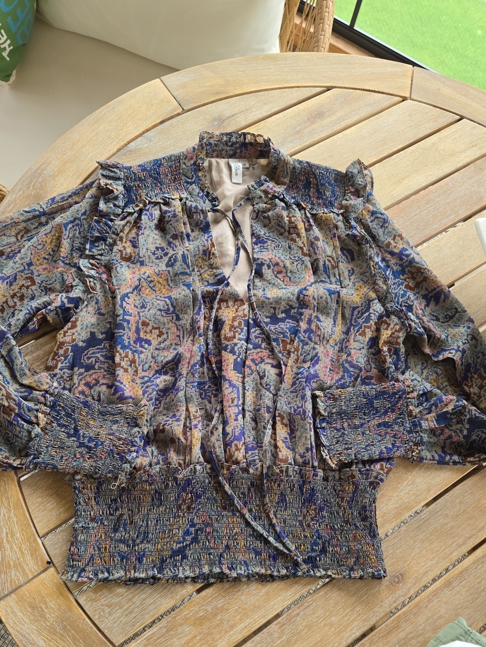 Elan Blue Tapestry Peasant Blouse M Boho Artsy Ruffle Smocked Business Flirty